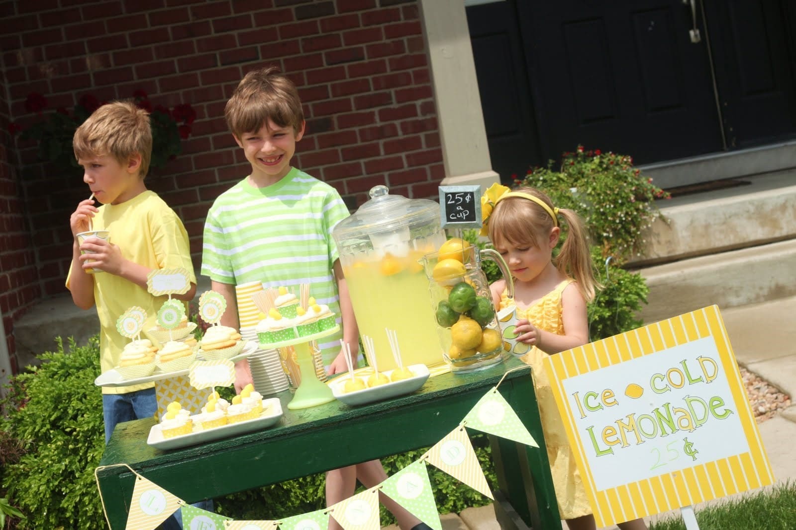 ice cold lemonade