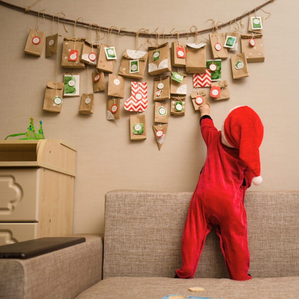 7 heartwarming, easy holiday traditions you can start at home 