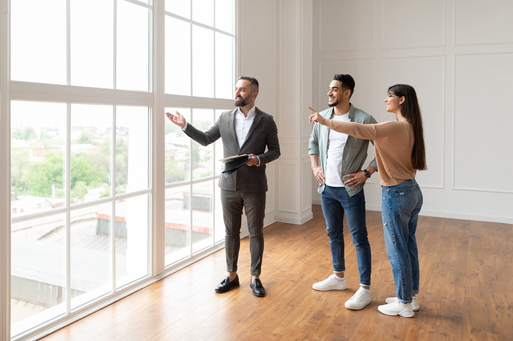 5 important questions to ask your real estate agent before hiring them.